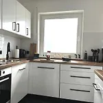 Διαμέρισμα Mid - Century *